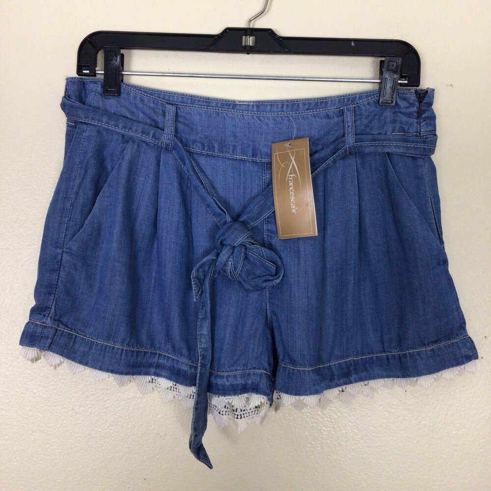 NWT Blue Rain Shorts Women’s S Small Blue Chambray Crochet Francesca’s
